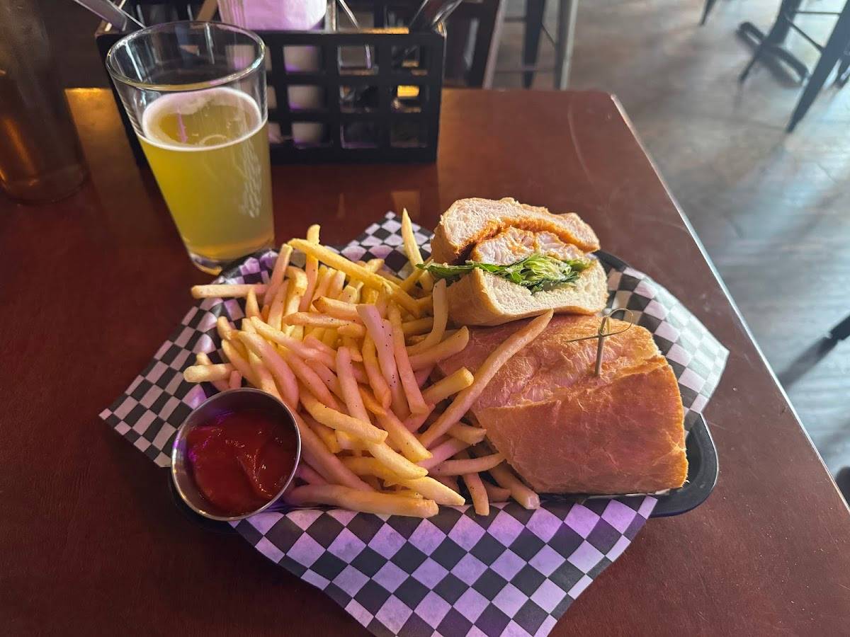 Nola Jane Restaurant & Bar restaurant in Denver - photo 8