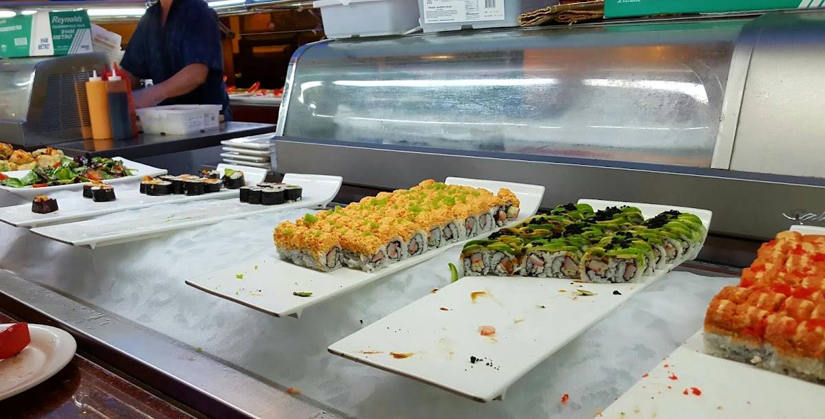 Hibachi Grill & Supreme Buffet restaurant in South Plainfield - photo 2