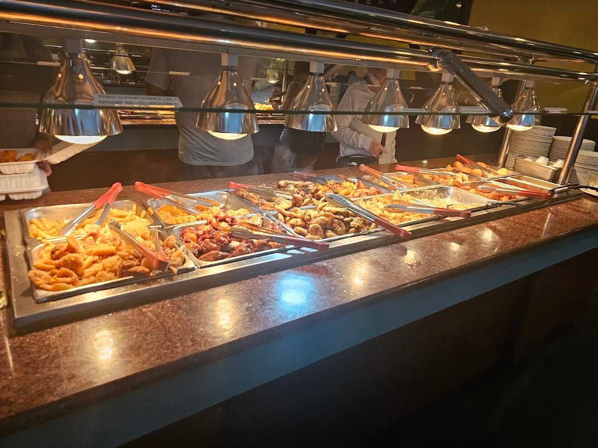 Hibachi Grill & Supreme Buffet restaurant in South Plainfield - photo 3