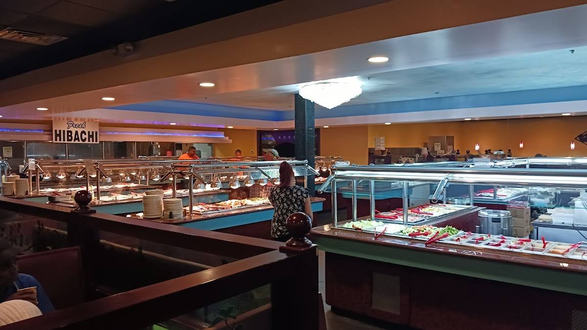 Hibachi Grill & Supreme Buffet restaurant in South Plainfield - photo 6