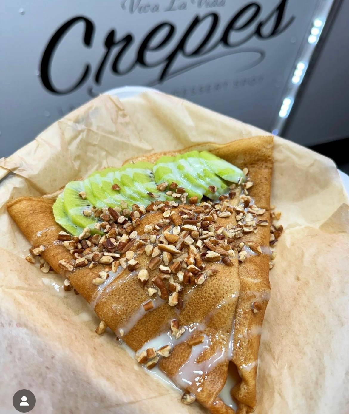 VIVA LA VIDA CREPES (Figueroa) restaurant in Los Angeles - photo 9