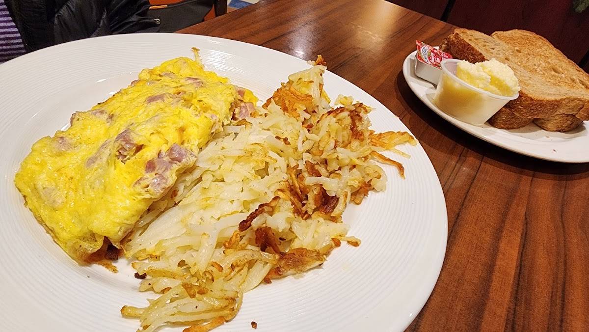 Market Street Café restaurant in Las Vegas - photo 8
