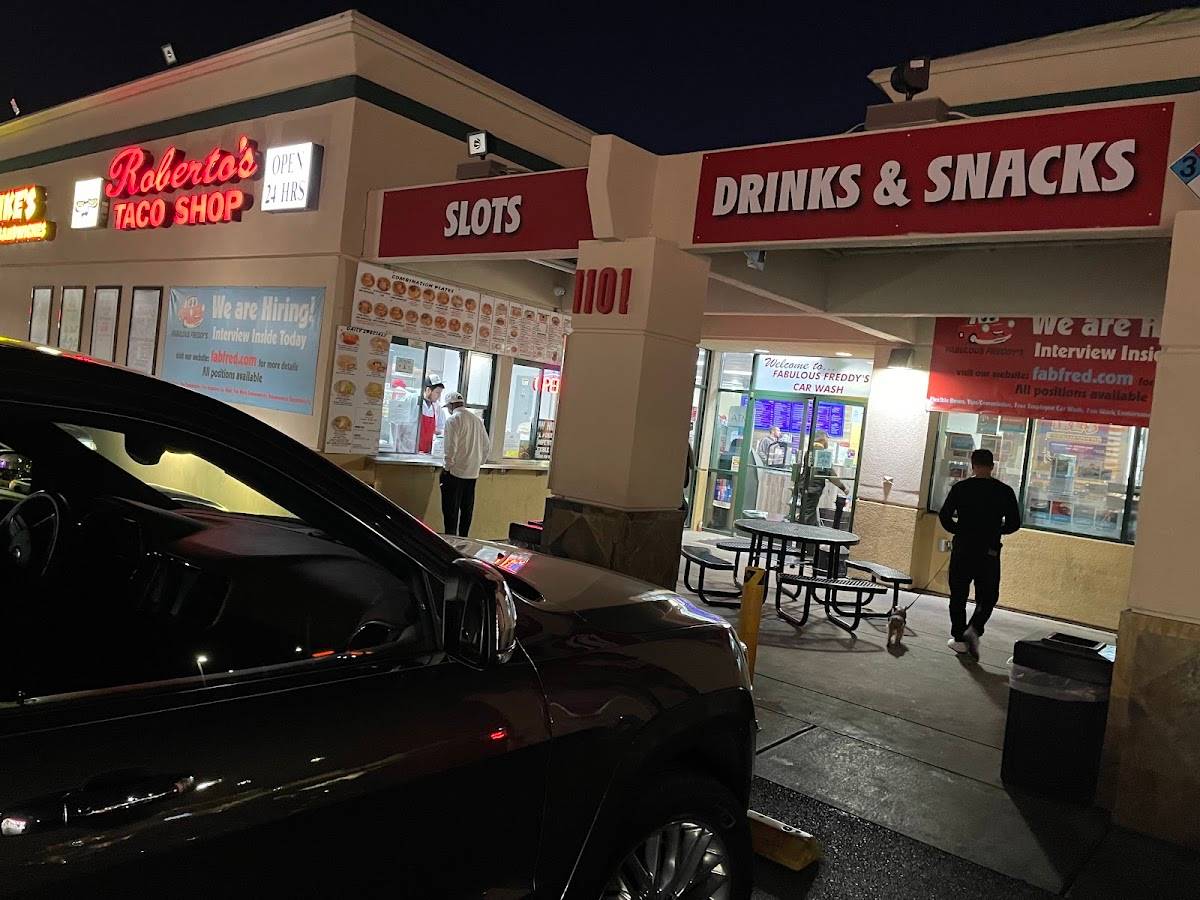 Roberto's Taco Shop restaurant in Las Vegas - photo 3
