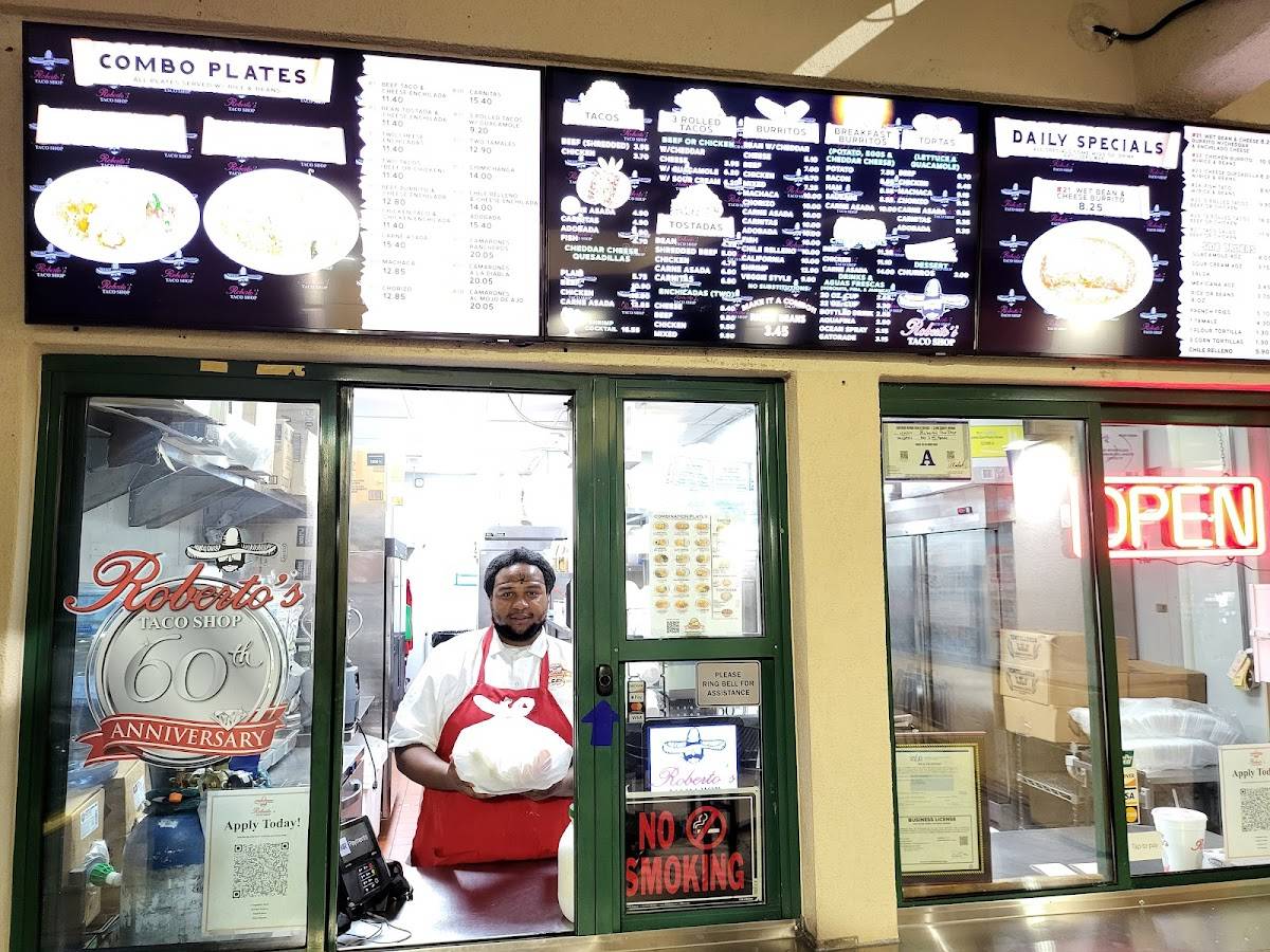 Roberto's Taco Shop restaurant in Las Vegas - photo 4