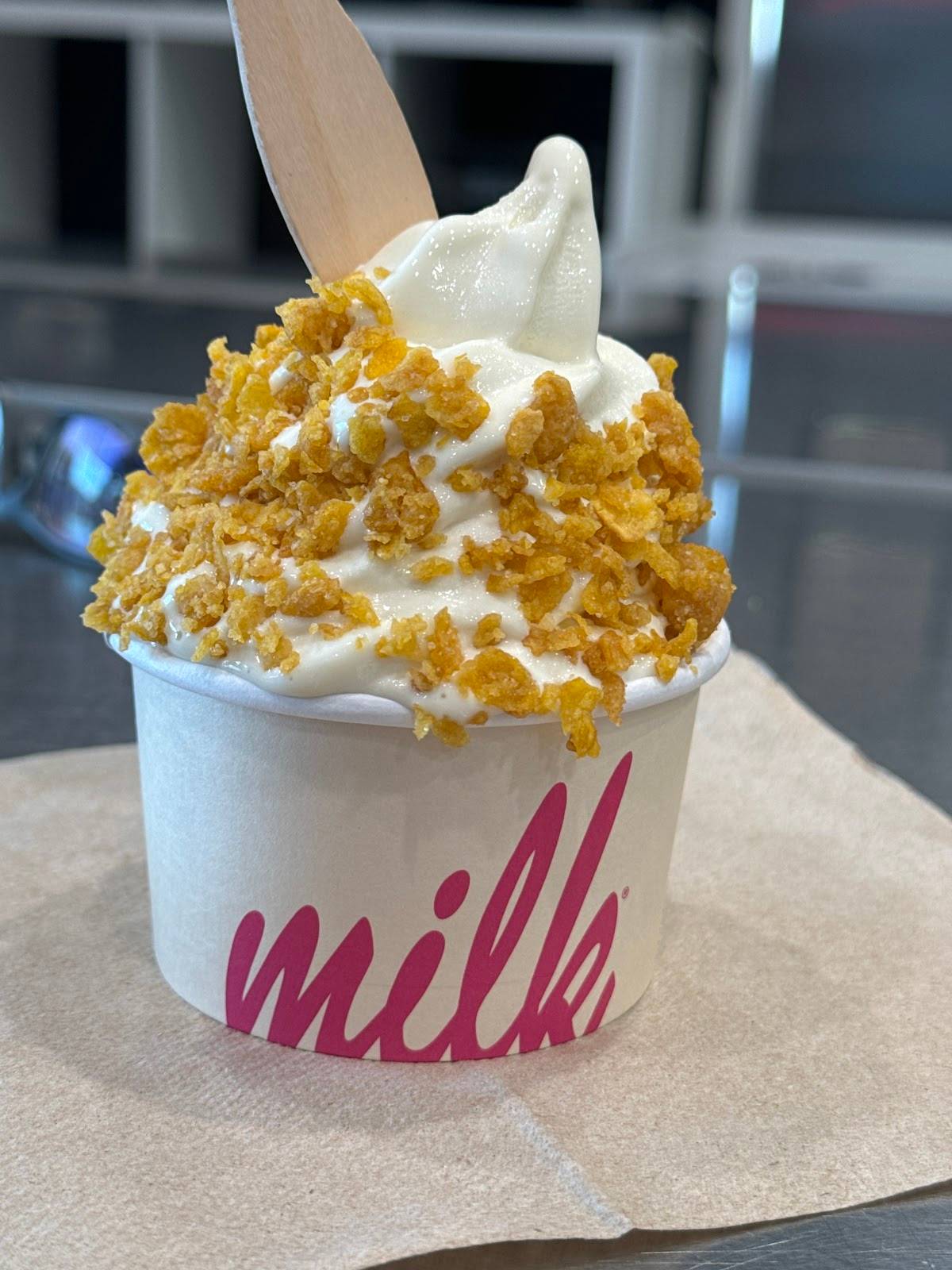 Milk Bar restaurant in Los Angeles - photo 4