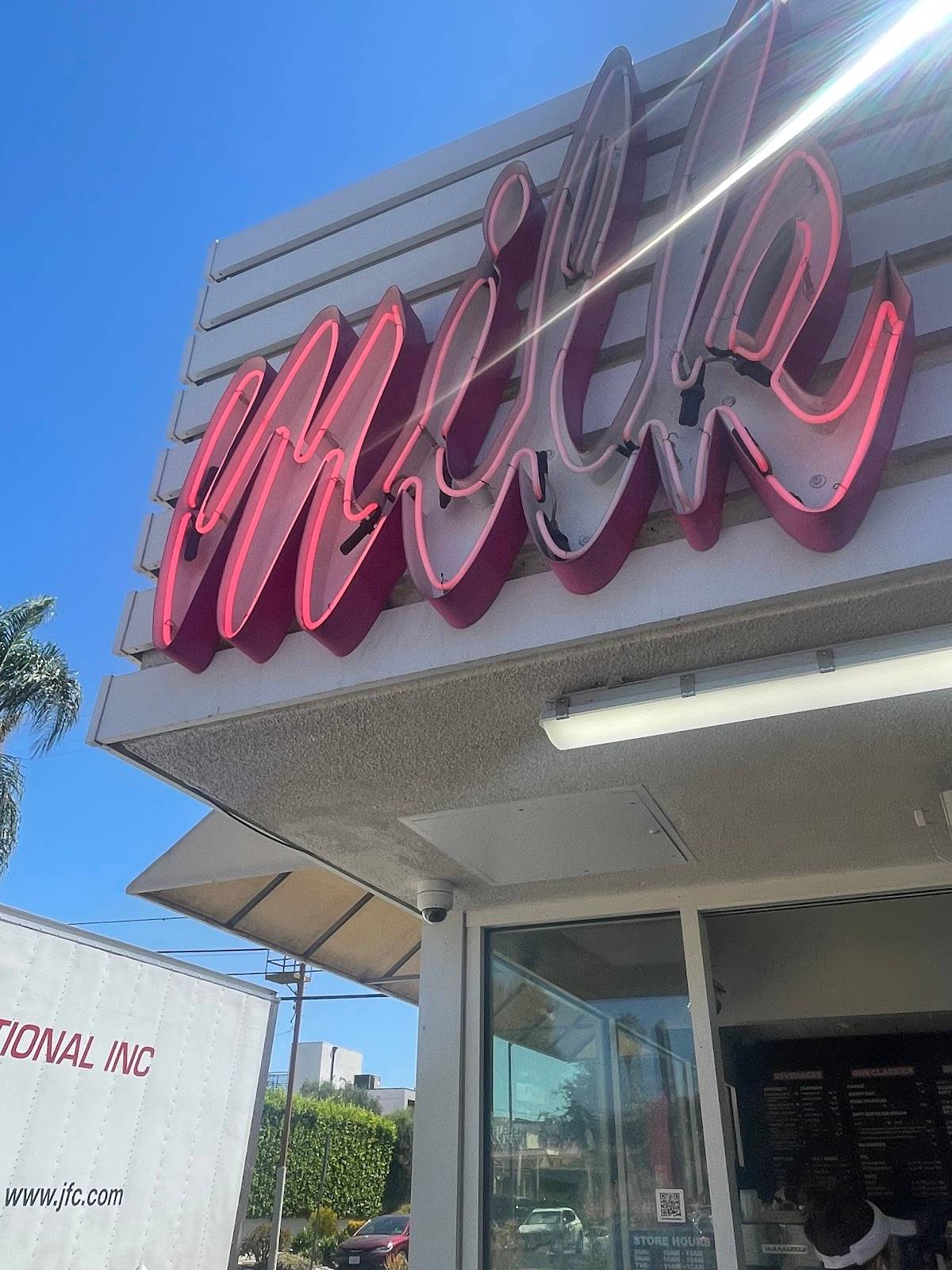 Milk Bar restaurant in Los Angeles - photo 6