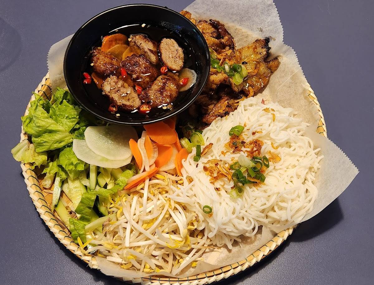Com Nha Kitchen & Bar restaurant in Denver - photo 8