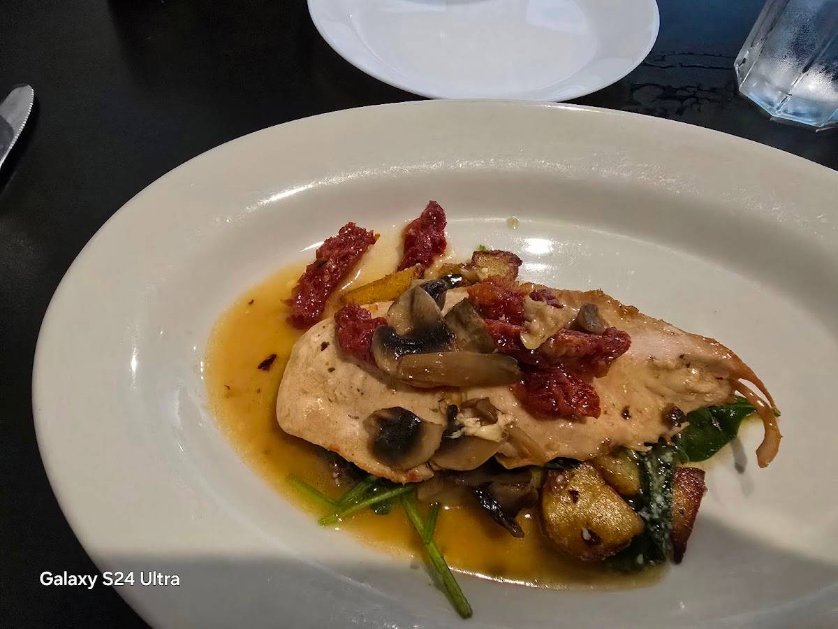 Norah's Restaurant restaurant in Houston - photo 9