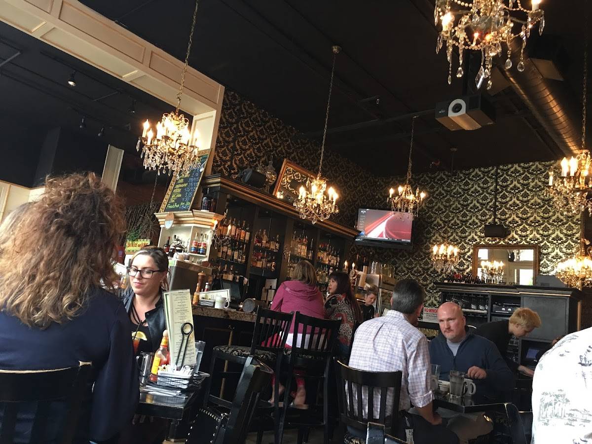 Mother's Bistro & Bar restaurant in Portland - photo 8