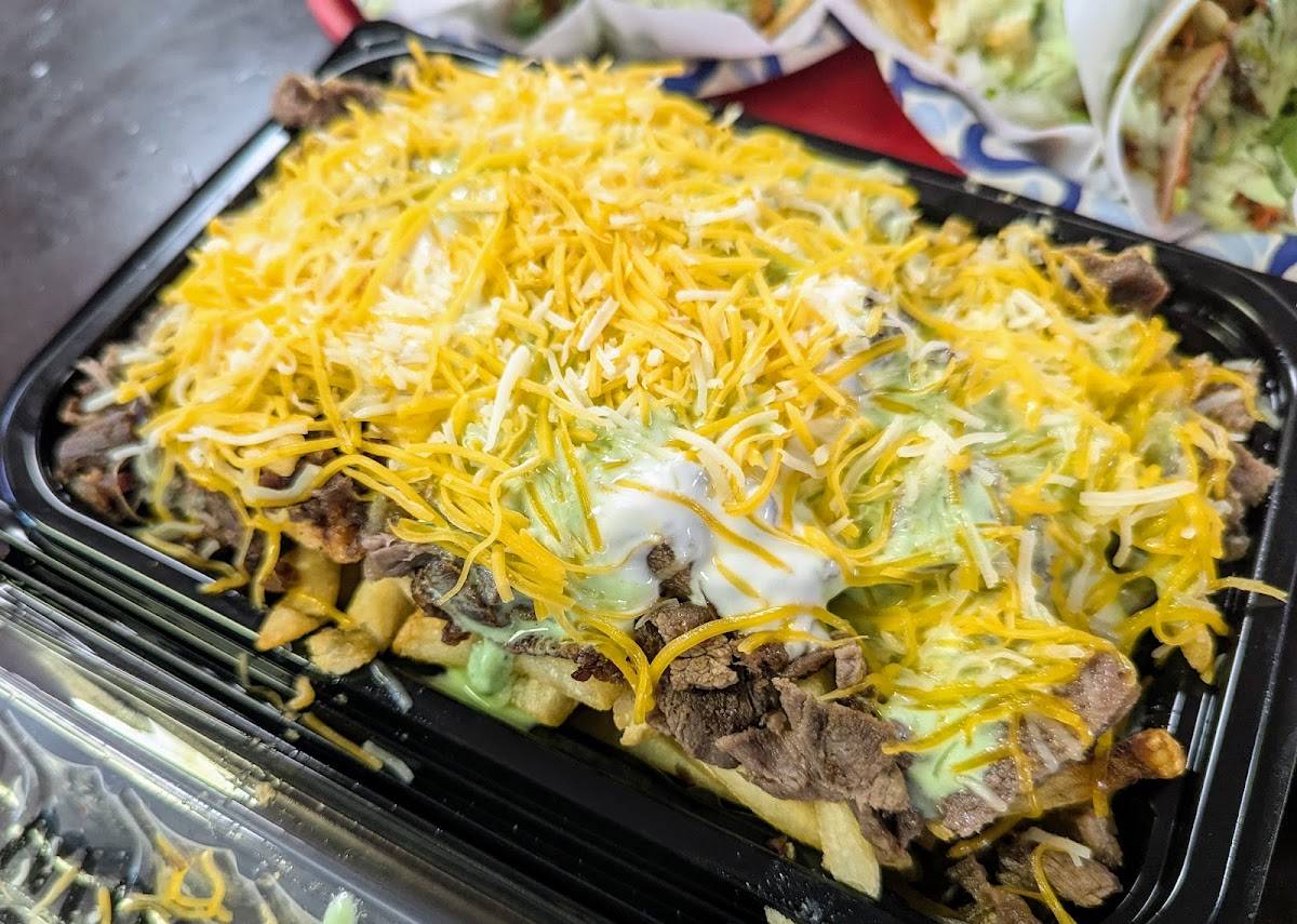Tacos El Gordo - Photo 10