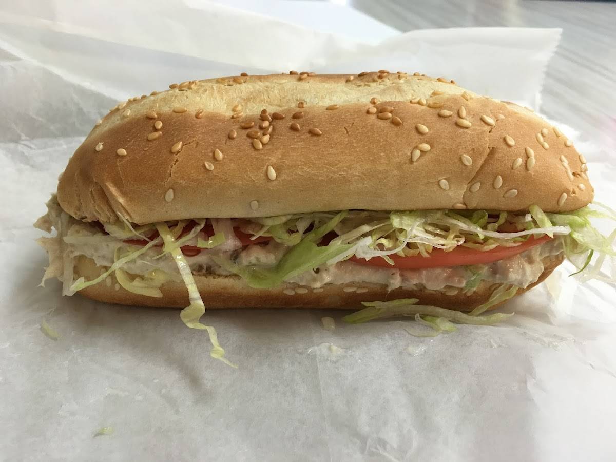 Colonial House of Sandwiches restaurant in Baytown - photo 5