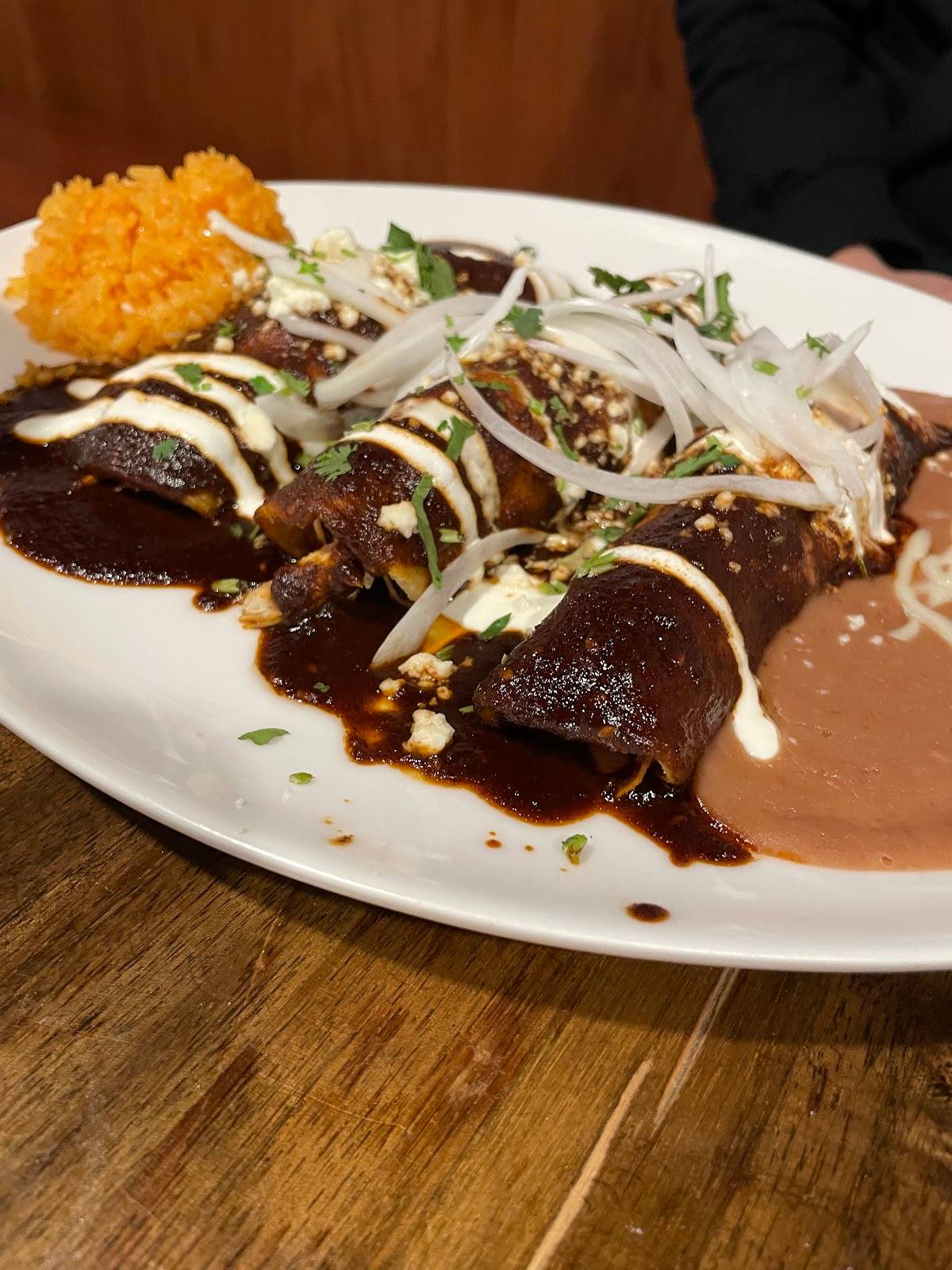 El Sol Restaurante & Tequileria restaurant in Washington - photo 10