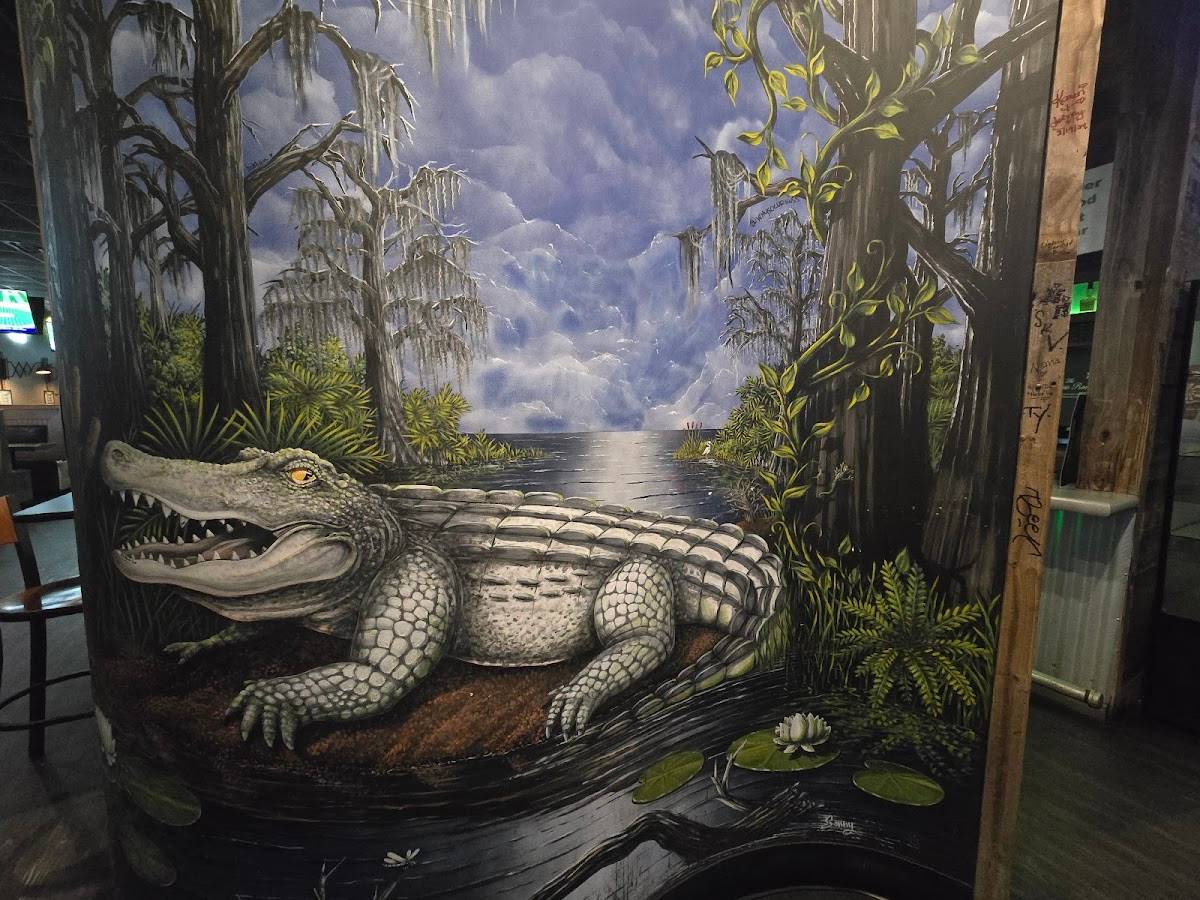 Swamp Room restaurant in Metairie - photo 7