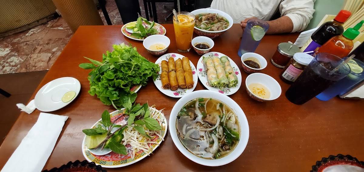 Phở 87 restaurant in Los Angeles - main photo
