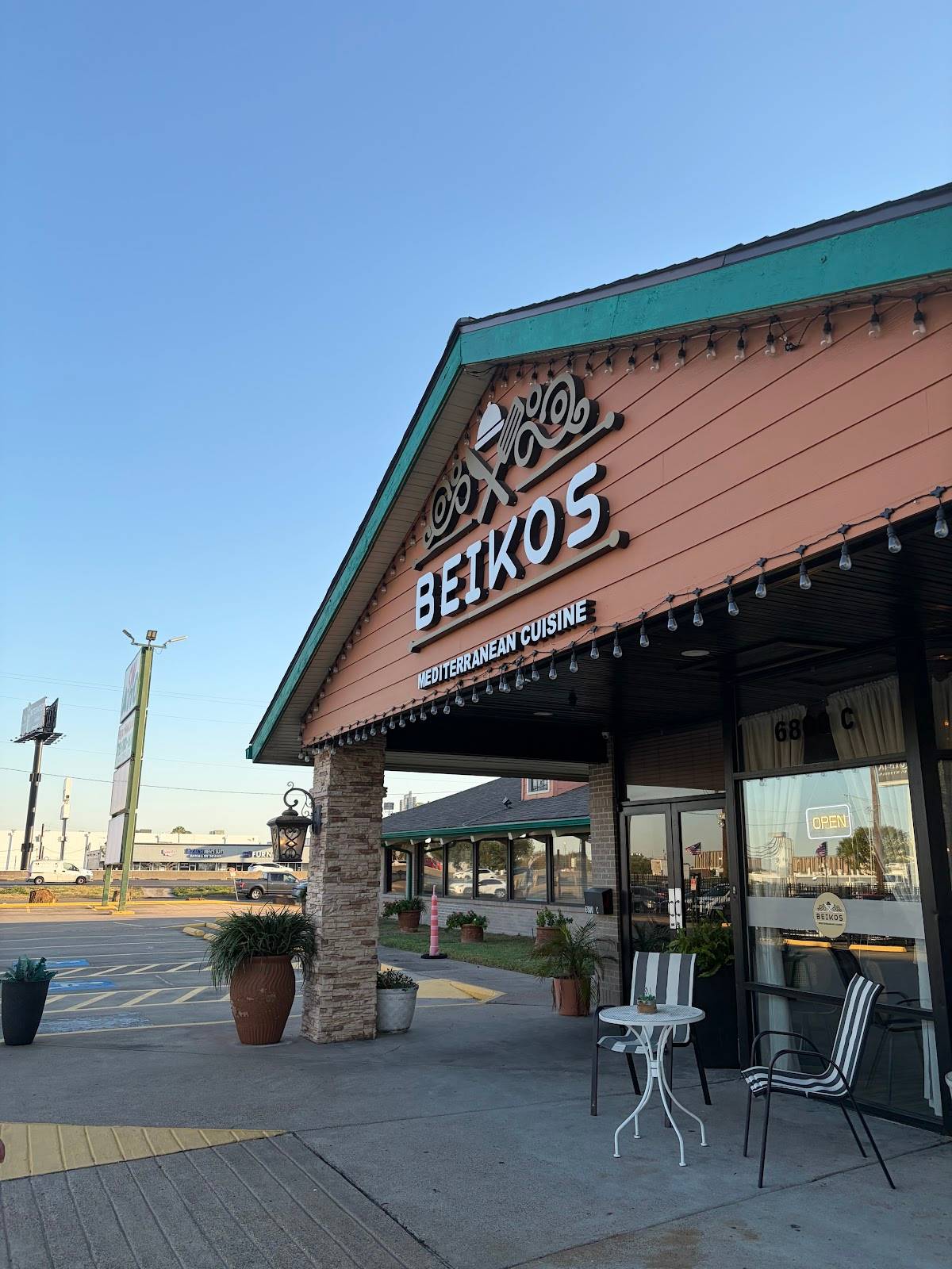 Beikos Mediterranean Cuisine (Halal Turkish Restaurant) restaurant in Houston - photo 2