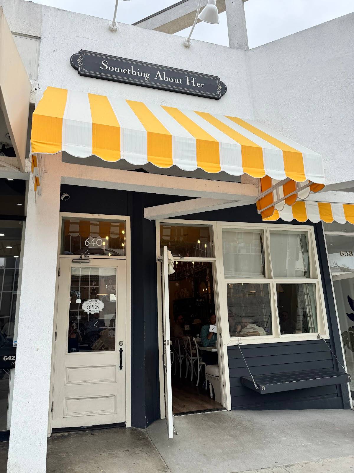 Something About Her restaurant in West Hollywood - photo 4