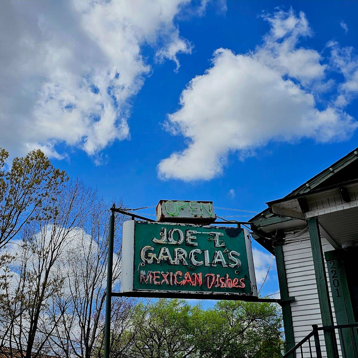 Joe T. Garcia's restaurant in Fort Worth - photo 8