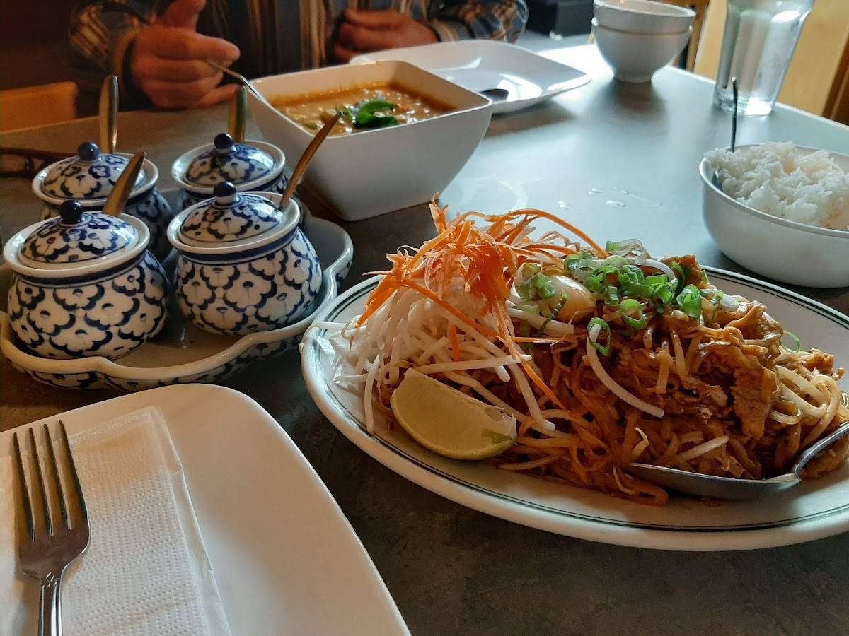 Spring House Thai Kitchen and Pho restaurant in Seattle - photo 10