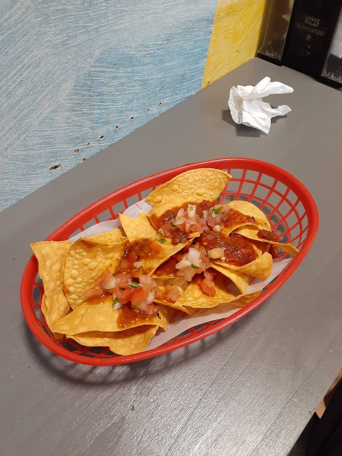 El Tesoro Taqueria and Grill restaurant in San Francisco - photo 6
