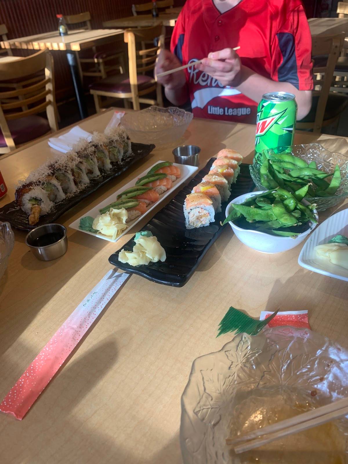 Ichiro Sushi & Teriyaki restaurant in Seattle - photo 9
