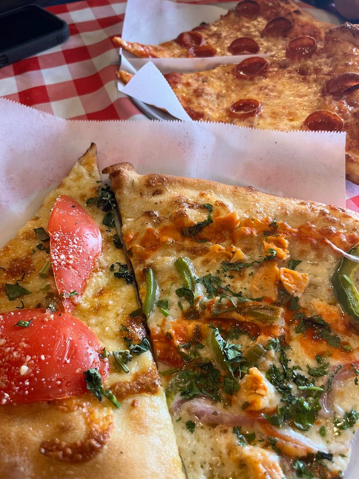 LaRocco's Pizzeria restaurant in Culver City - photo 9