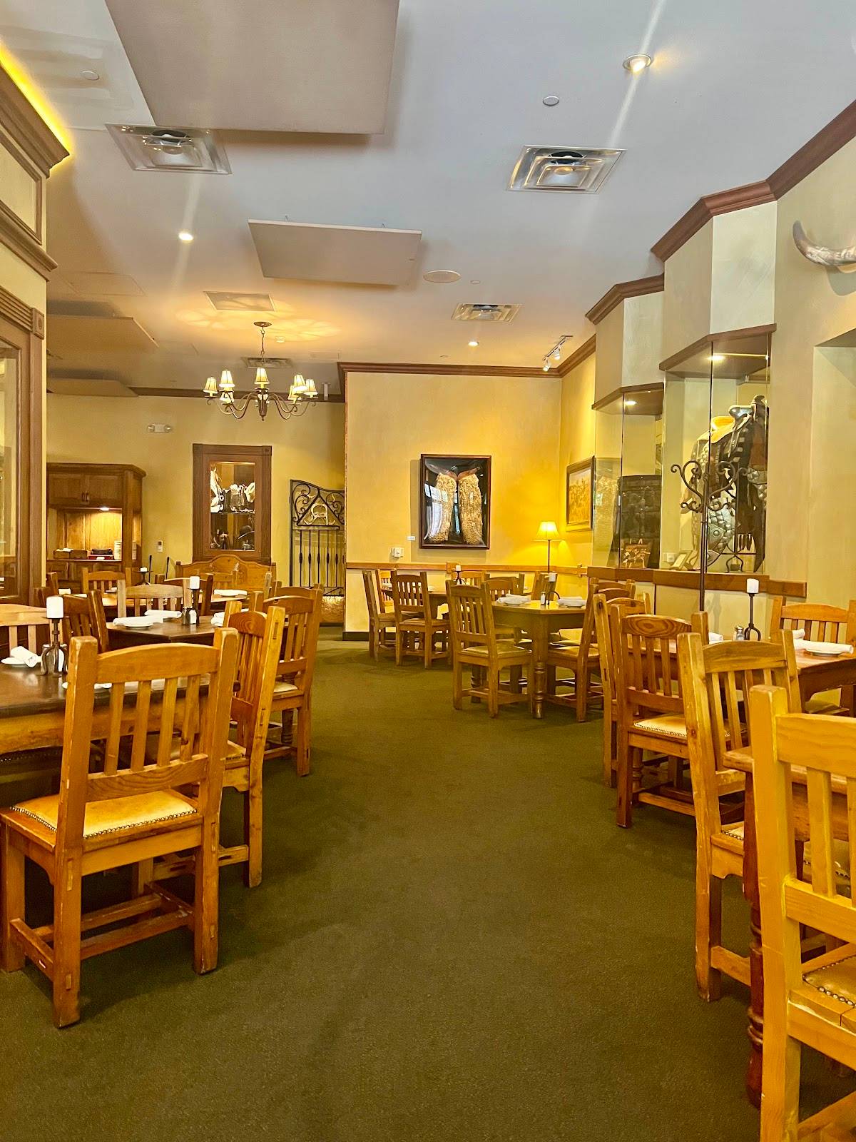 Reata Restaurant restaurant in Fort Worth - photo 1