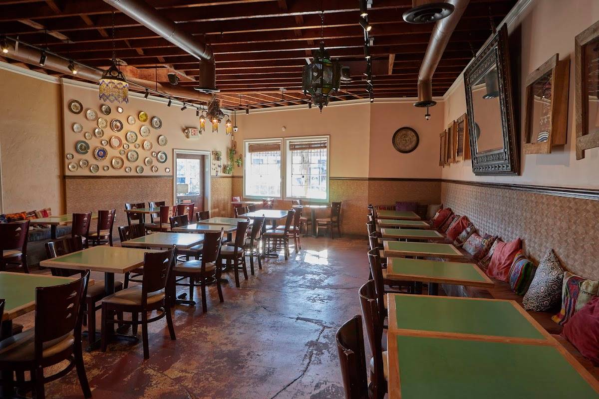 Sunnin Lebanese Cafe restaurant in Los Angeles - main photo