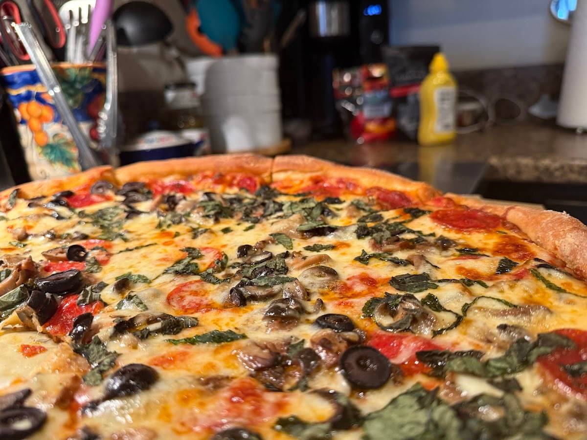 Mamma Mia Pizzeria 2 restaurant in Homestead - photo 8