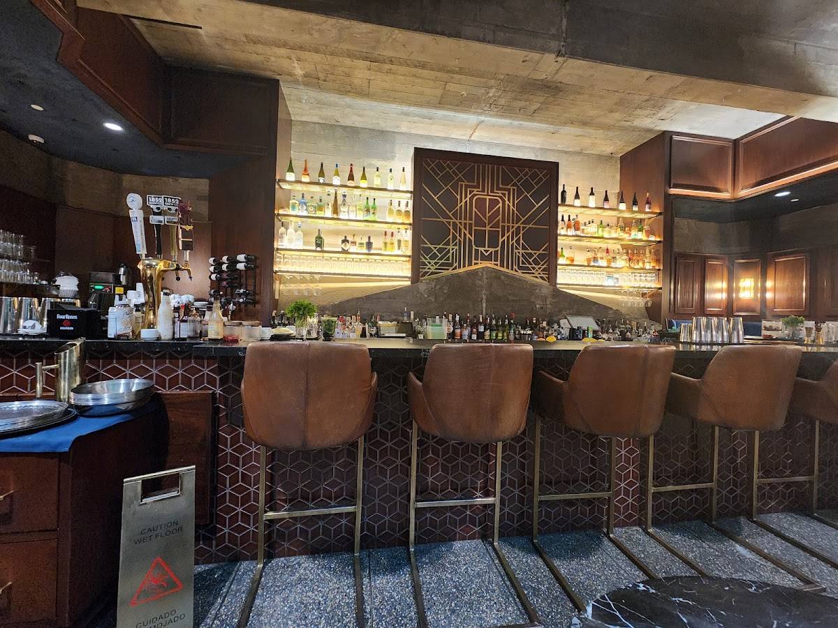 Elderwood restaurant in Visalia - photo 6