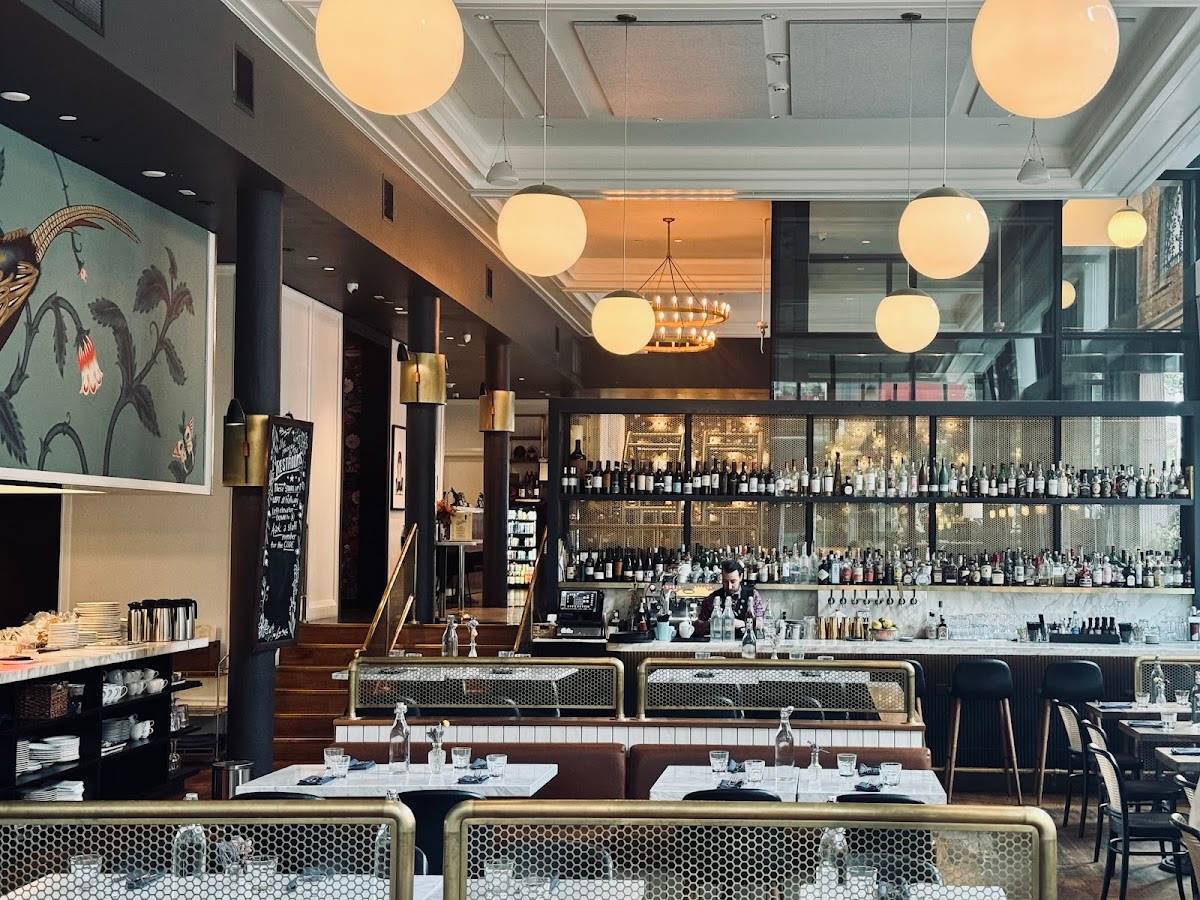 Ben Paris restaurant in Seattle - photo 5