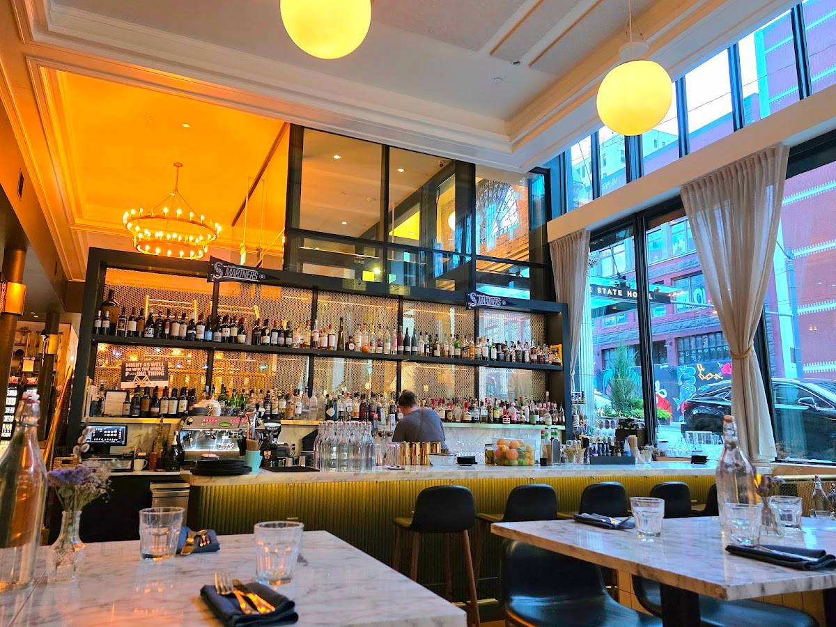 Ben Paris restaurant in Seattle - photo 9