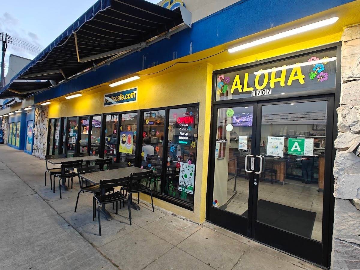 Rutt's Hawaiian Cafe & Catering West LA restaurant in Los Angeles - photo 8