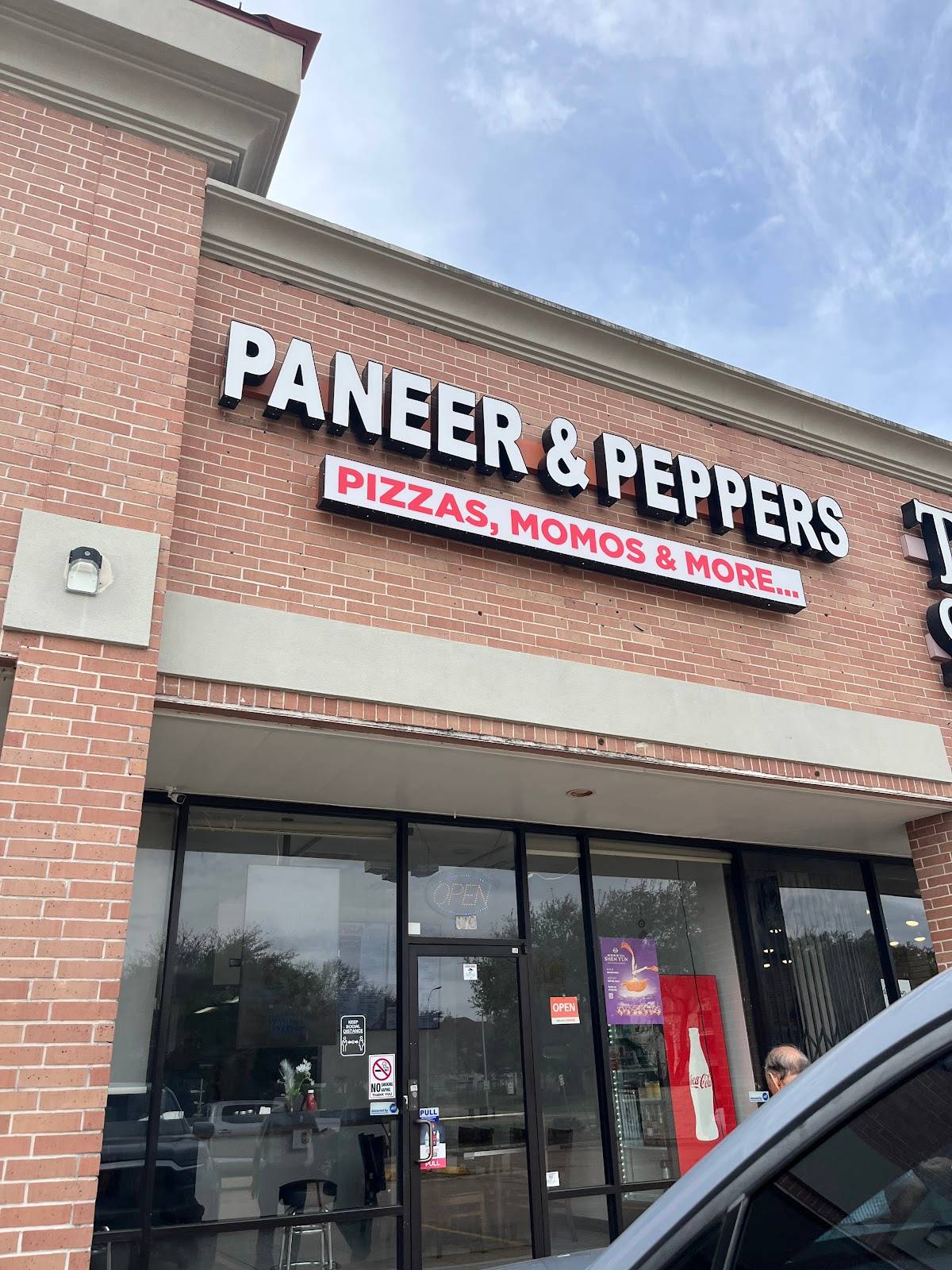 Paneer & Peppers Pizza restaurant in Houston - main photo