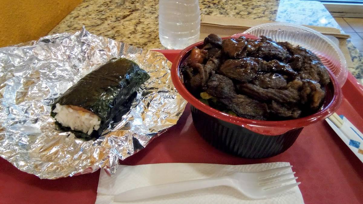 L&L Hawaiian Barbecue restaurant in San Diego - photo 9