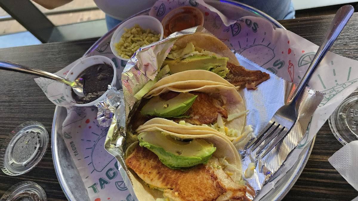 Bodegas Taco Shop restaurant in Houston - photo 4