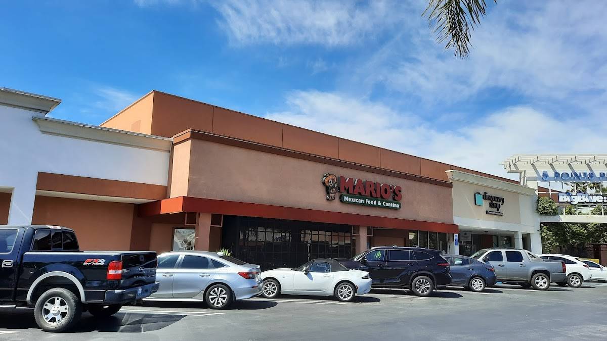 Mario's Mexican Food & Cantina restaurant in Huntington Beach - photo 4