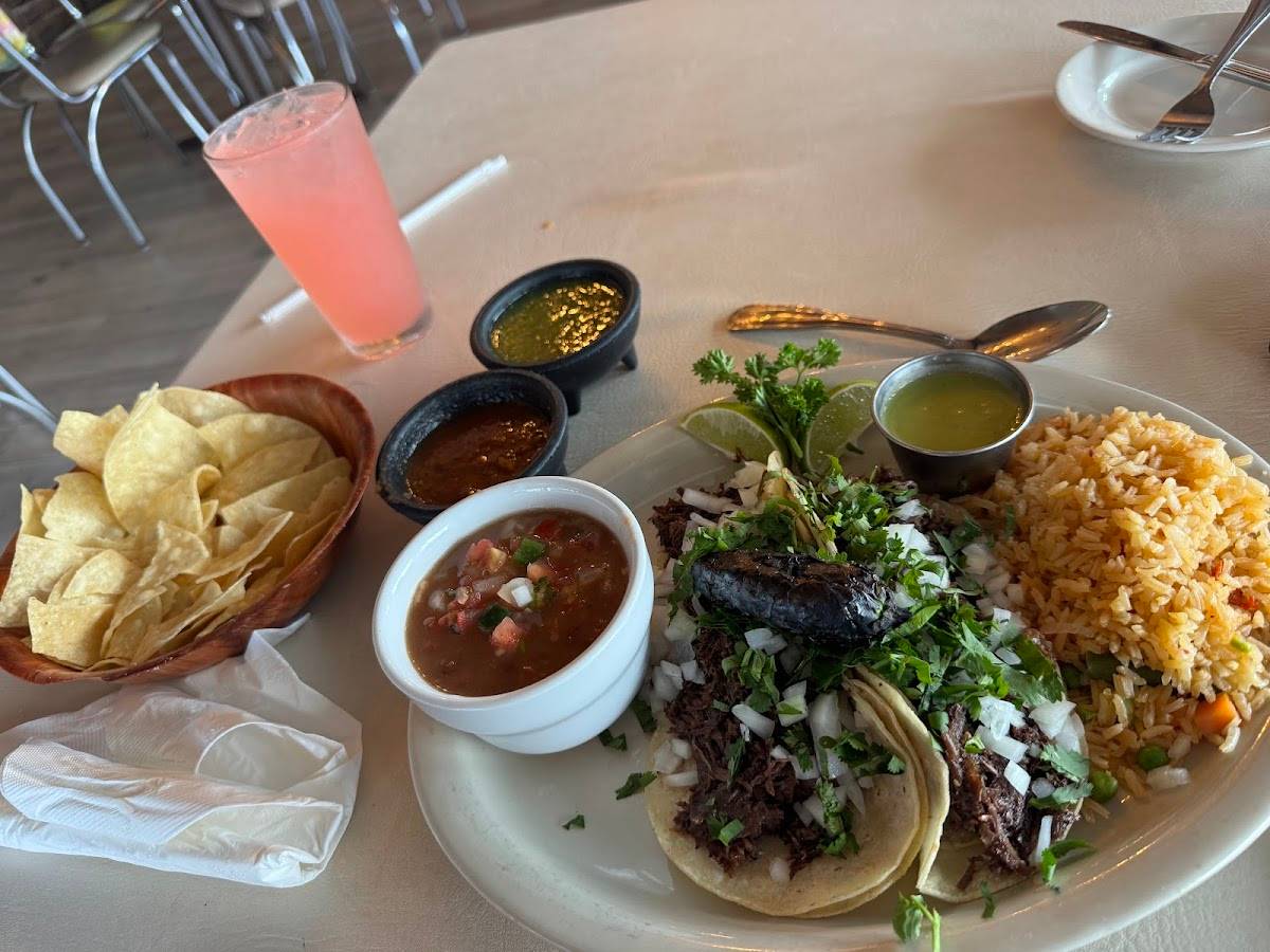 Rita's Cantina Mexican Kitchen restaurant in Houston - photo 6