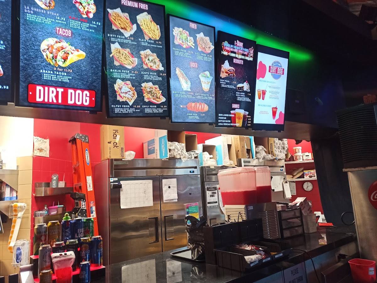 Dirt Dog Fremont restaurant in Las Vegas - photo 4
