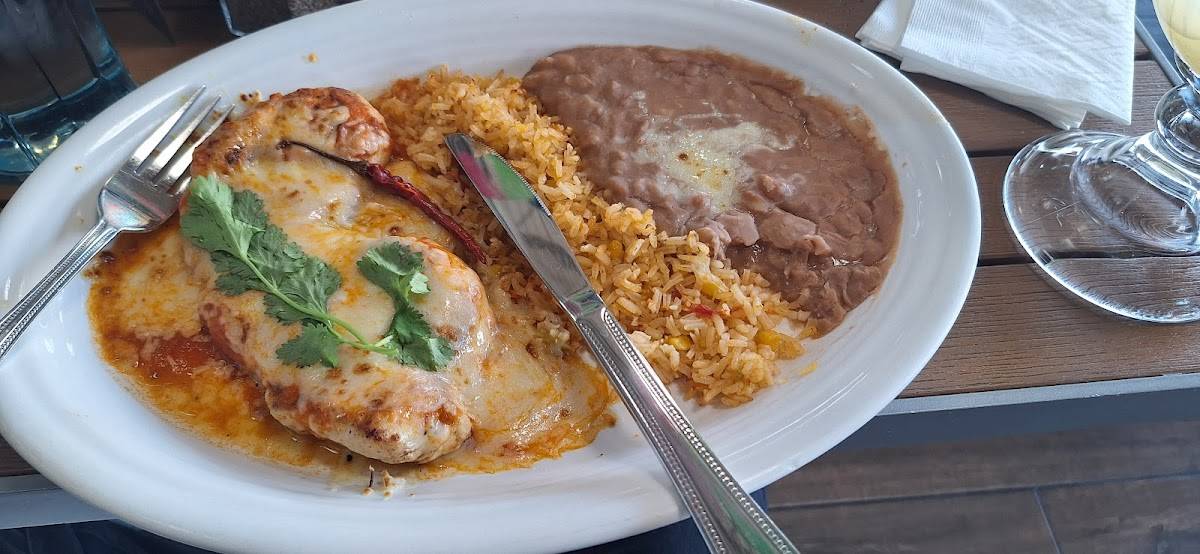 La Parrilla Mexican Restaurant restaurant in Atlanta - photo 2