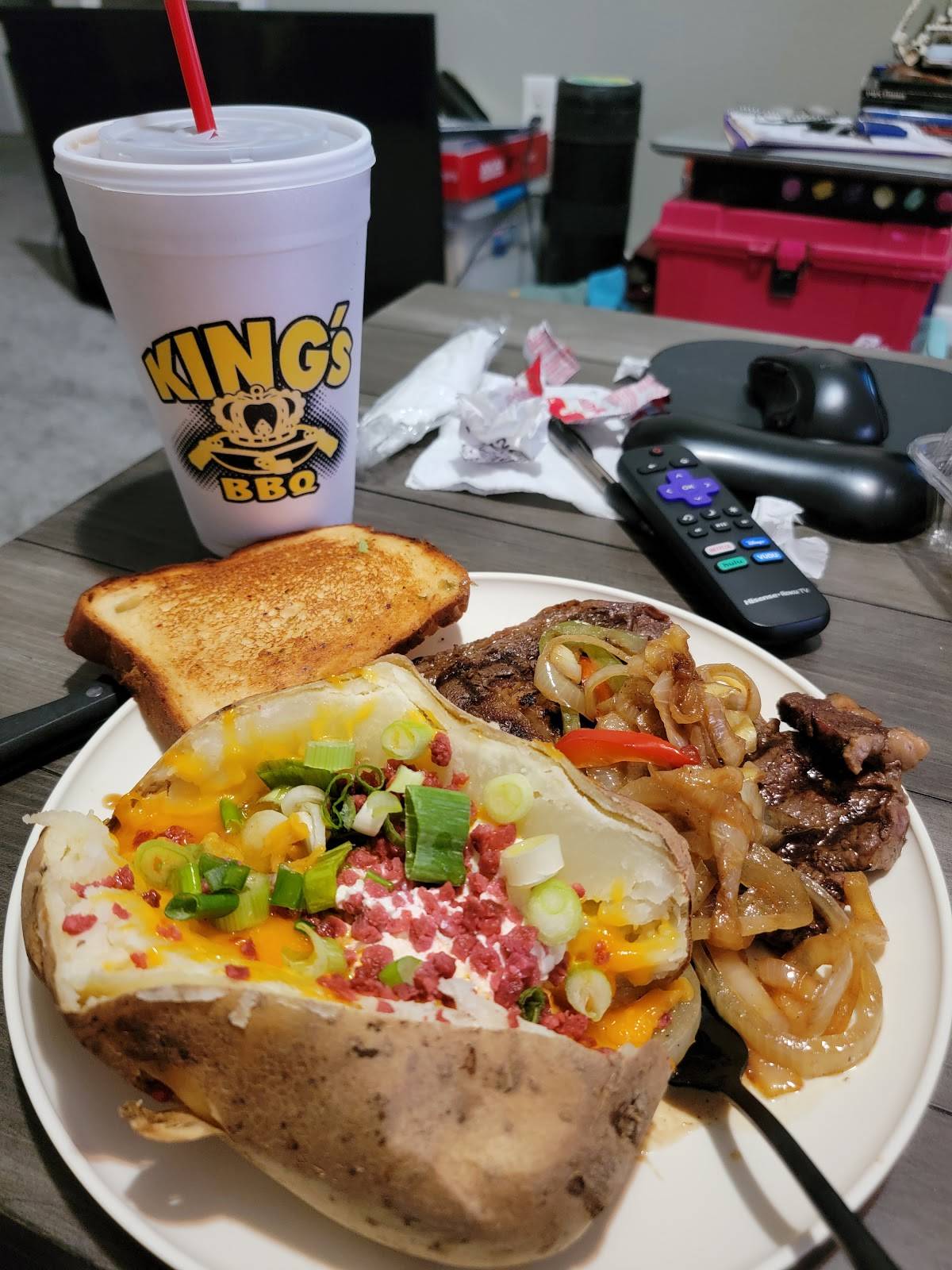 King's BBQ restaurant in Baytown - photo 9