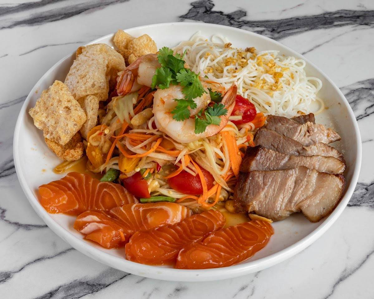Pomelo | Thai Boutique Restaurant restaurant in New Orleans - photo 8
