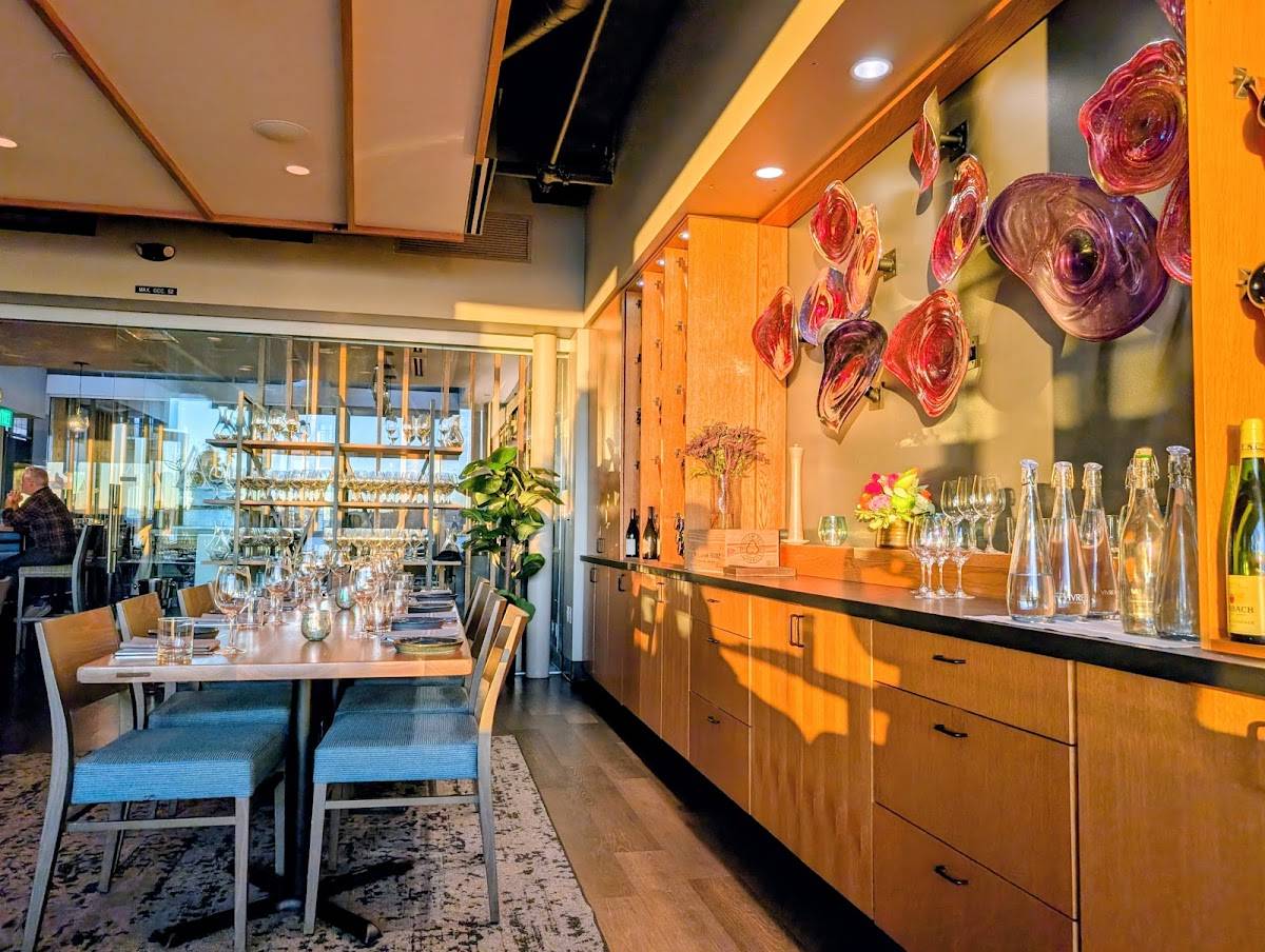 Aerlume Seattle restaurant in Seattle - photo 5