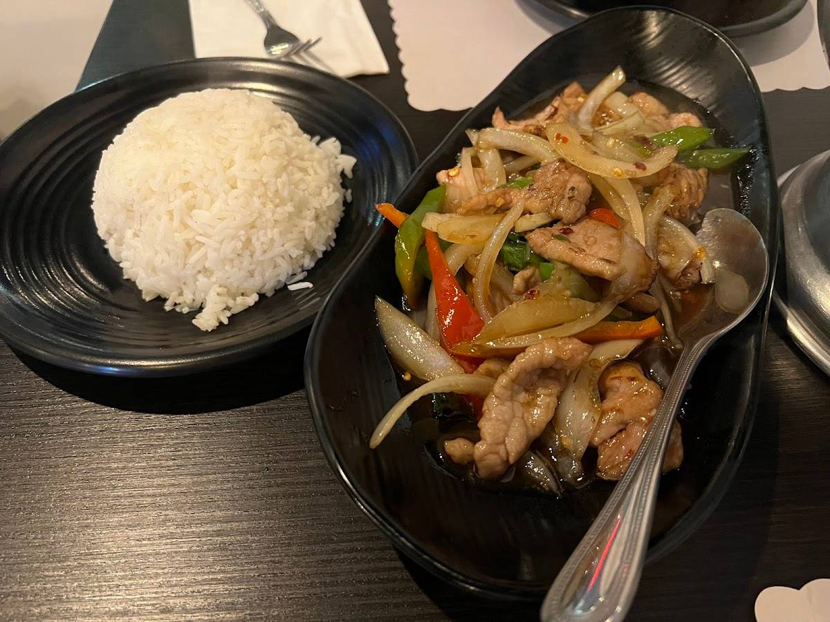 Pad Thai On Beverly restaurant in Los Angeles - photo 5