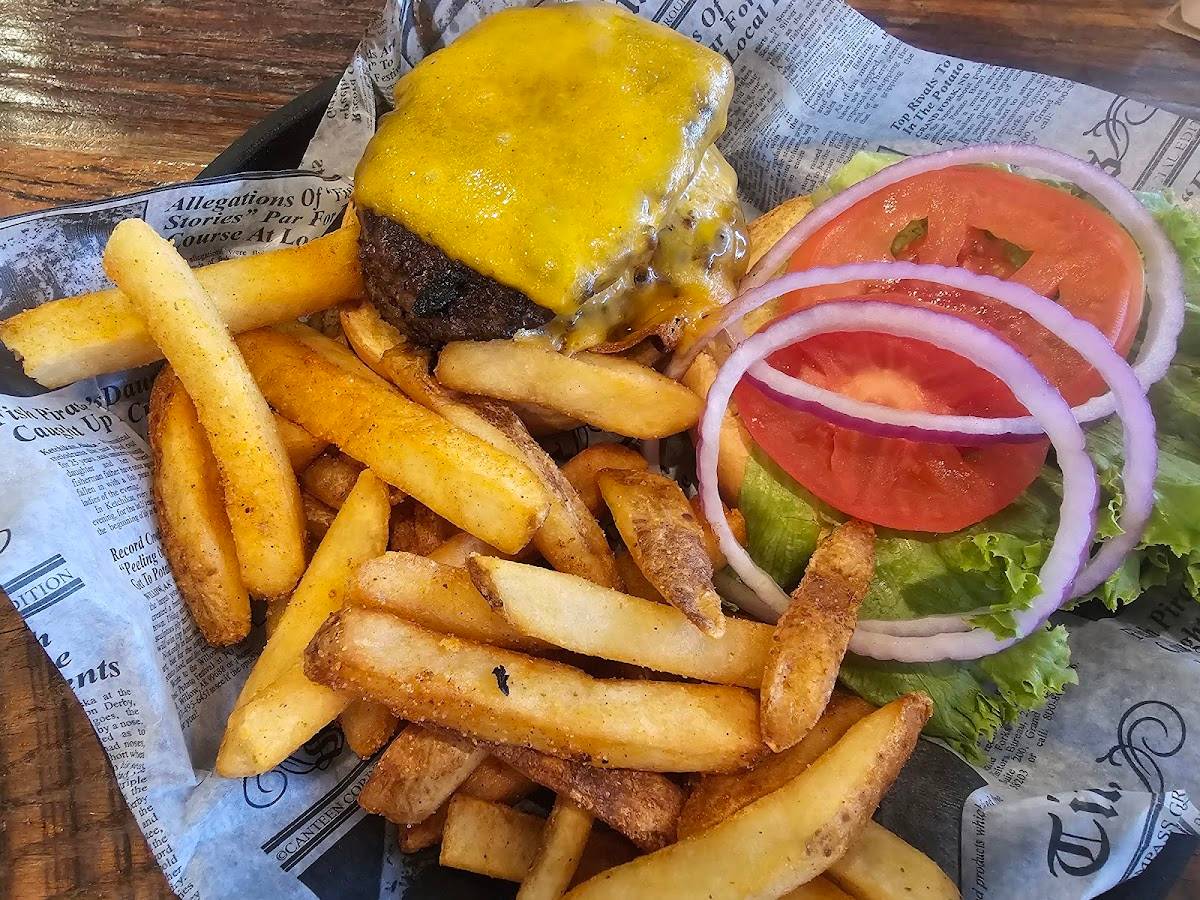One Twenty Three Burger House restaurant in St Augustine - photo 3