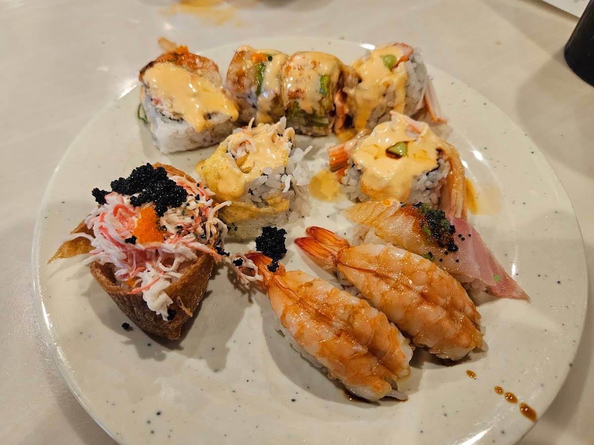 Sakura Grill & Buffet restaurant in Sacramento - photo 3