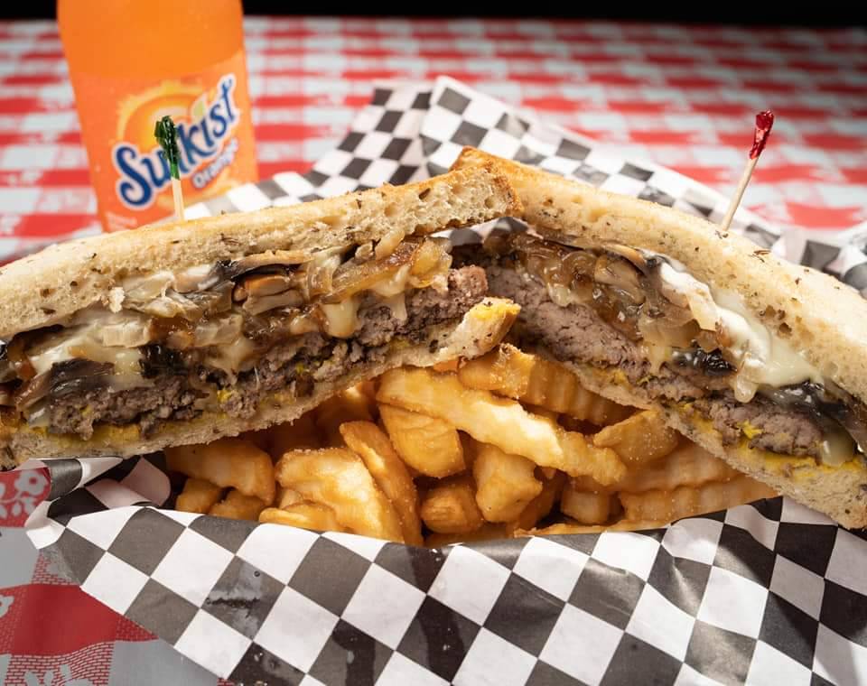 Joe's Deli and Cheesesteaks restaurant in Houston - photo 2