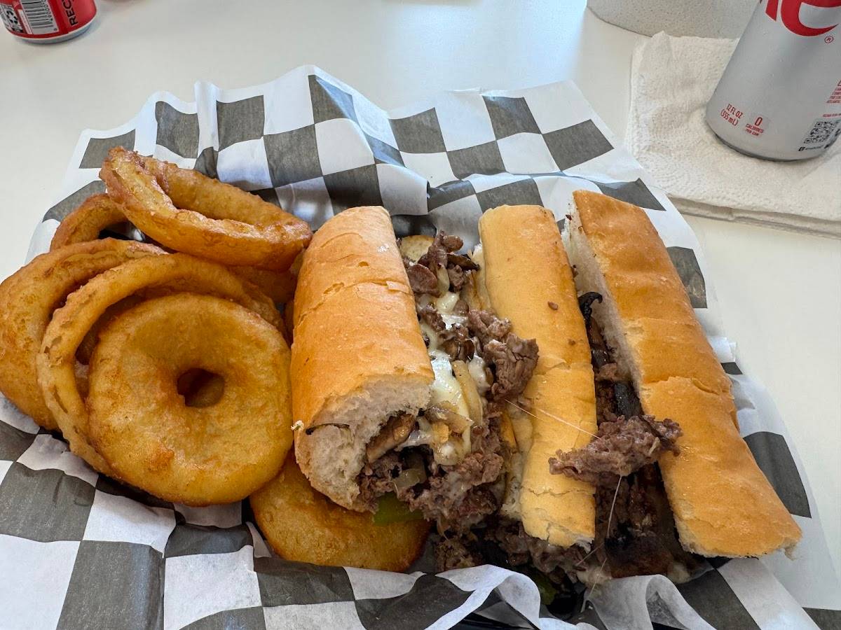 Joe's Deli and Cheesesteaks restaurant in Houston - photo 4
