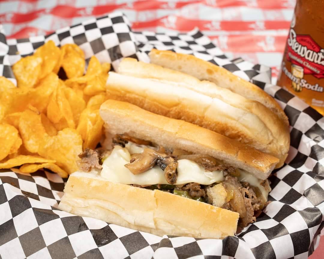 Joe's Deli and Cheesesteaks restaurant in Houston - photo 6