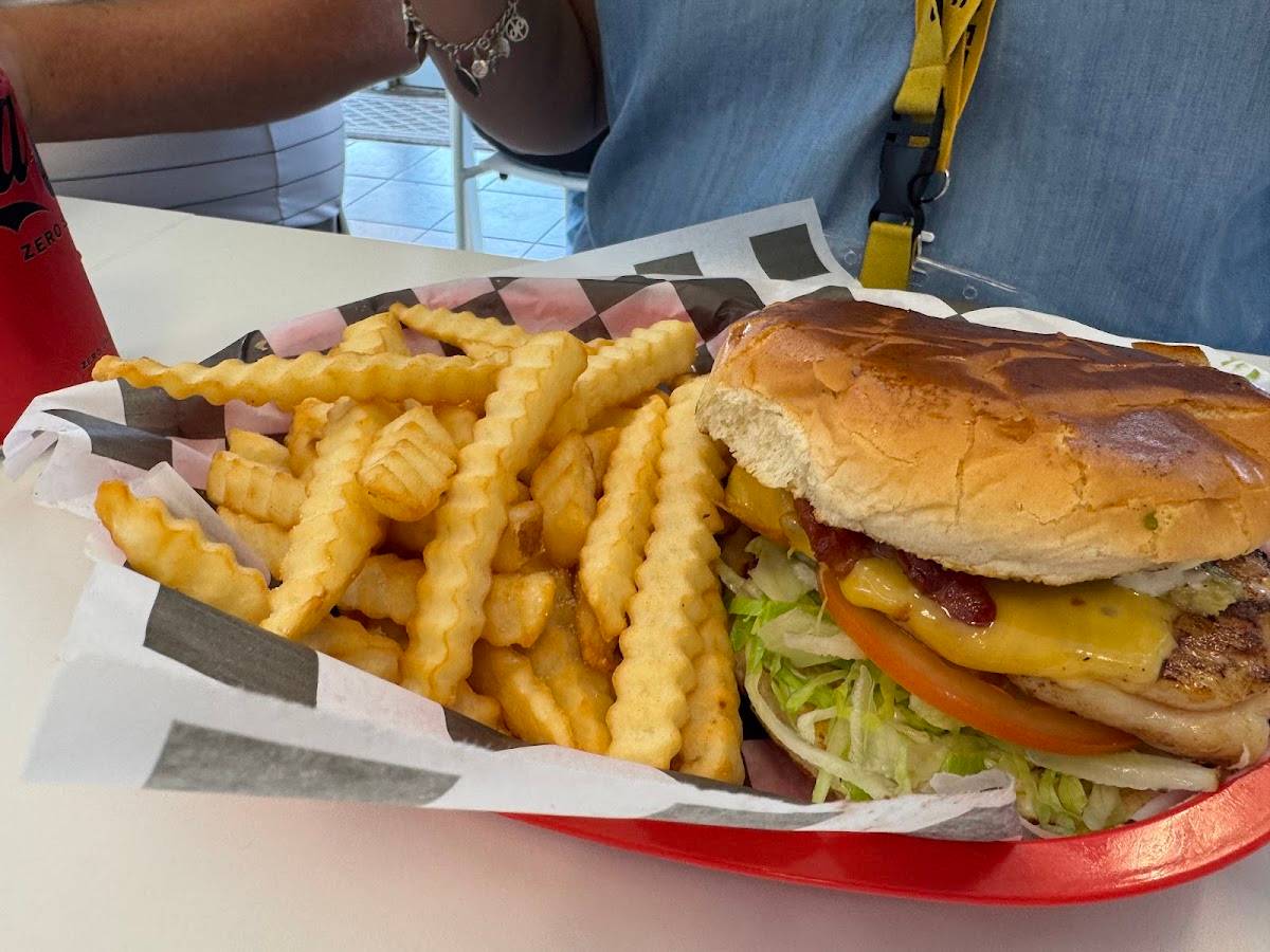 Joe's Deli and Cheesesteaks restaurant in Houston - photo 7