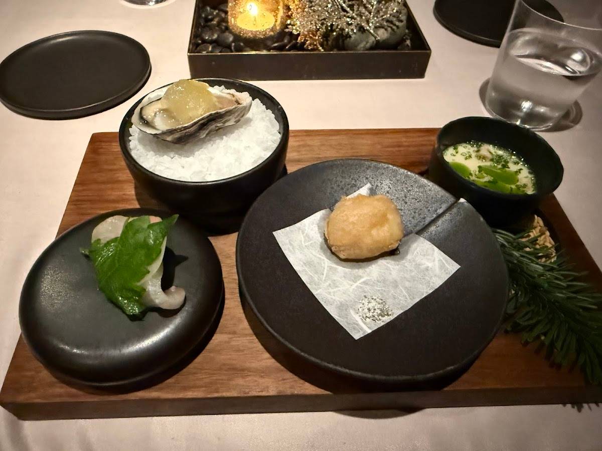 Canlis restaurant in Seattle - photo 6